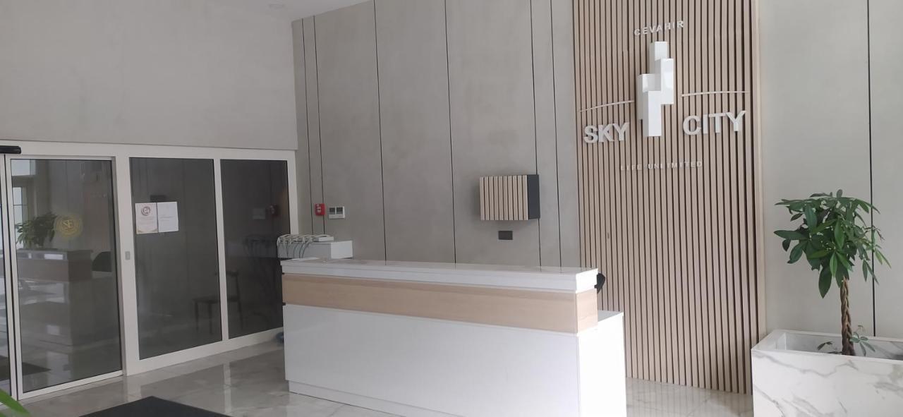 18Th & 16H Floor Secure Luxury Condos With Pool & Fitness Included In Price Skopje Bagian luar foto